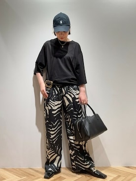 「HELIOPOLE（エリオポール）のアイテム（パンツ）」を使った、heliopoleofficialさん（レディース・159cm）の夏コーディネート