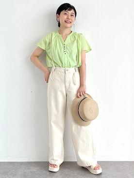 「白デニム」｜「アイテム（サロペット/オーバーオール）」を使った、はなこさん（レディース・155cm）の夏コーディネート