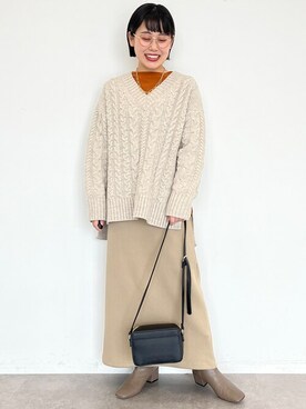 「Vネック」｜はなこさん（レディース・155cm）の冬コーディネート