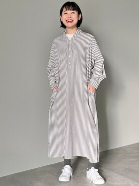 「ワンピース×スニーカー」｜「アイテム（シャツワンピース）」を使った、はなこさん（レディース・155cm）の冬コーディネート