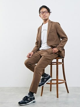 「#秋コーデ」｜「アイテム（スラックス）」を使った、村上 賢一さん（メンズ・179cm）の秋コーディネート