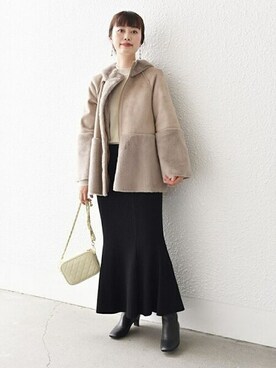 「SHIPS for women」｜「アイテム（ムートンコート）」を使った、鈴木さん（レディース・161cm）の秋コーディネート