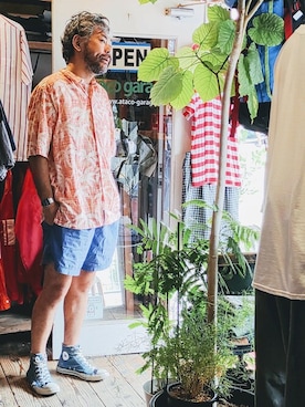 「アイテム（レッド系）」を使った、ataco garageさん（メンズ・173cm）の夏コーディネート