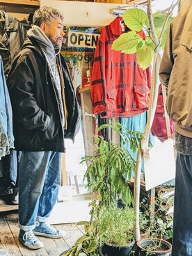「carhartt」｜「アイテム（ブルゾン）」を使った、ataco garageさん（メンズ・173cm）の冬コーディネート