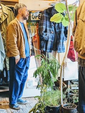 「--（--）のアイテム（パンツ）」を使った、ataco garageさん（メンズ・173cm）の冬コーディネート