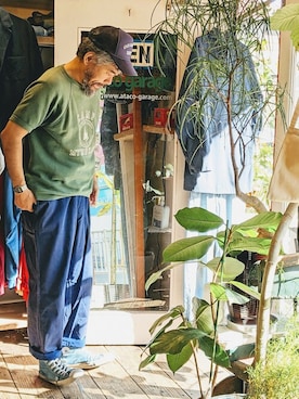 「--（--）のアイテム（パンツ）」を使った、ataco garageさん（メンズ・173cm）の秋コーディネート