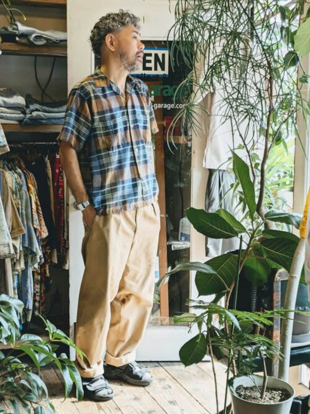 ataco garage｜POLO RALPH LAURENのチノパンツを使ったコーディネート