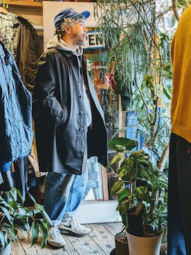 「古着」｜「アイテム（ステンカラーコート）」を使った、ataco garageさん（メンズ・173cm）の冬コーディネート