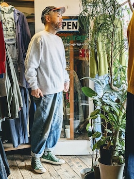 「JERZEES（ジャージーズ）のアイテム（スウェット）」を使った、ataco garageさん（メンズ・173cm）の春コーディネート