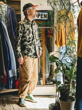 「--（--）のアイテム」を使った、ataco garageさん（メンズ・173cm）の春コーディネート
