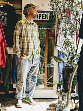 「--（--）のアイテム」を使った、ataco garageさん（メンズ・173cm）の春コーディネート