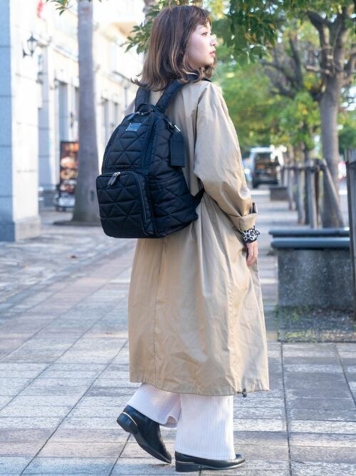 セール】キルティング リュック レディース 自立式 ベビーカーフック