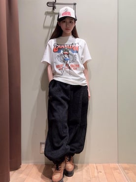 「HYSTERIC GLAMOUR（ヒステリックグラマー）のBURNING SOUNDS刺繍 スウェットパンツ（スウェットパンツ、ブラック系）」を使った、 Nanakoさん（レディース・158cm）の春コーディネート