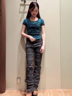 「HYSTERIC GLAMOUR（ヒステリックグラマー）のスクラッチフレアデニムパンツ（デニムパンツ、ブラック系）」を使った、 Nanakoさん（レディース・158cm）の春コーディネート