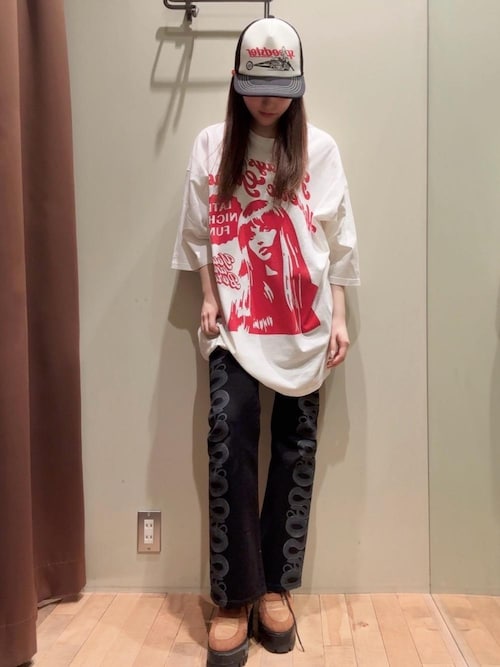 SNAKE LOOP柄デニムフレアパンツ（デニムパンツ）｜HYSTERIC GLAMOUR
