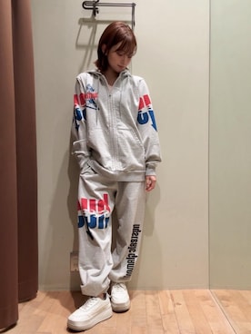 「HYSTERIC GLAMOUR（ヒステリックグラマー）のHYS FLARE LOGO パーカー（パーカー、グレー系）」を使った、 Nanakoさん（レディース・158cm）の夏コーディネート