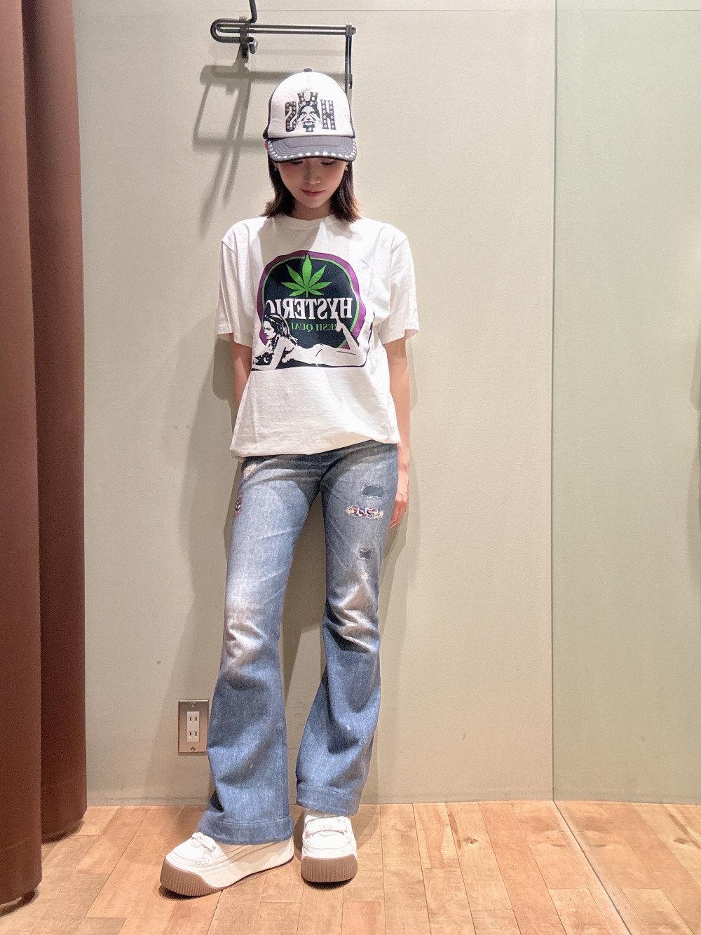 HYSTERIC GLAMOUR（ヒステリックグラマー）の「SEE NO EVIL スタッズ