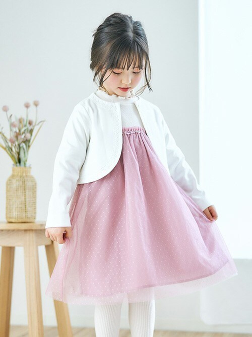 「ワンピース、フォーマル、キレイめ、女の子、ボレロ、アプレレクール、秋コーデ、エフオーオンラインストア(F.O.Online Store)、apres les cours、F.O.Online Store」｜F.O.OnlineStoreさん（キッズ・110cm）の秋コーディネートの1枚目の写真