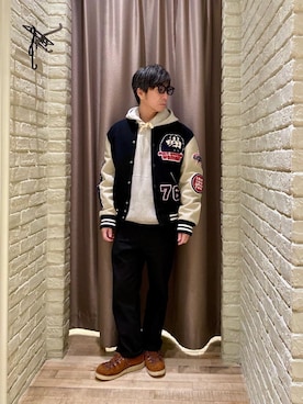 HYSTERIC GLAMOURのスタジャンを使った人気ファッションコーディネート