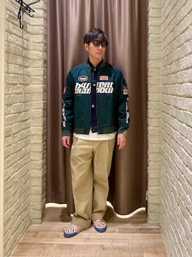 「アイテム（チノパンツ）」を使った、HAMAさん（メンズ・163cm）の春コーディネート