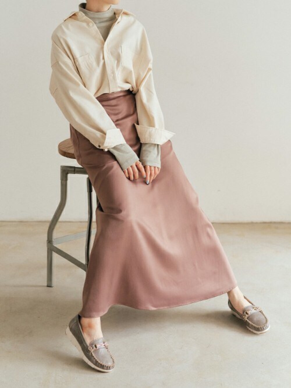 「coca（ANDEX shoes product）の【新色追加】coca / コカ  ビットローファー  122001（ローファー、ブラウン系）」を使った、coca（coca official）さん（レディース・155cm）の冬コーディネートの1枚目の写真
