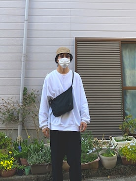 「WhoWhat（フーワット）のアイテム（トップス）」を使った、ゆさん（メンズ・172cm）の春コーディネート