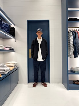 「BEAMS（ビームス）のアイテム（スラックス）」を使った、こたろうさん（メンズ・174cm）の春コーディネート