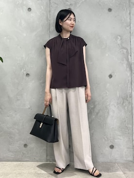 「23SS春夏の新作」｜「アイテム（スラックス）」を使った、minamiさん（レディース・155cm）の夏コーディネート