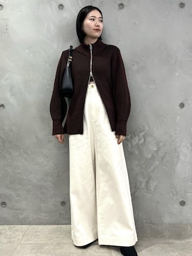 「アイテム（カーディガン/ボレロ、ブラウン系）」を使った、minamiさん（レディース・155cm）の秋コーディネート