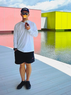 「VANS（バンズ）のアイテム」を使った、RonCalifさん（メンズ・174cm）の秋コーディネート