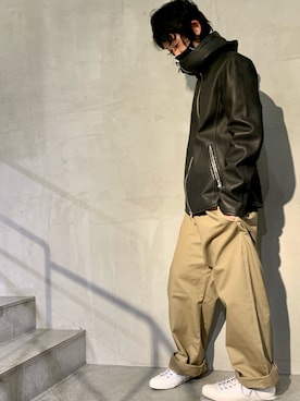 「ISAMU KATAYAMA BACKLASH（イサムカタヤマバックラッシュ）のアイテム（シューズ）」を使った、yamamotoさん（メンズ・170cm）の冬コーディネート