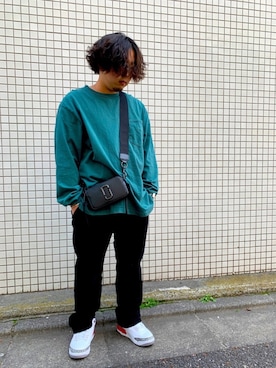 「MARC JACOBS（マークジェイコブス）のアイテム（バッグ）」を使った、tomoyamaruさん（メンズ・166cm）の春コーディネート