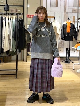 「アイテム（モカシン/デッキシューズ）」を使った、maumauさん（レディース・160cm・20代）の秋コーディネート
