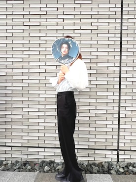 「kutir（クティール）のアイテム（シャツ/ブラウス）」を使った、りなたんさん（レディース・166cm）の秋コーディネート