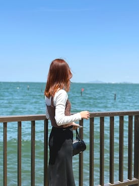 「アイテム（財布）」を使った、りなたんさん（レディース・166cm）の秋コーディネート