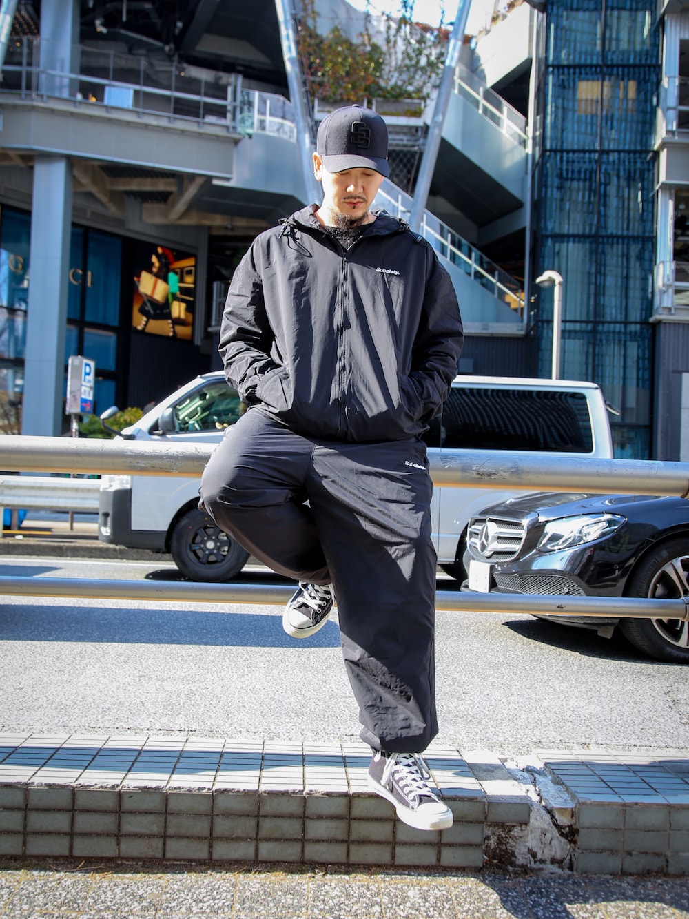 一二三屋 ブラックナイロンジャケット・パンツセット MU-TON着用 一二