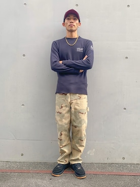 「AVIREX（アヴィレックス）のアイテム」を使った、マルケス・タクヤさん（メンズ・175cm）の秋コーディネート