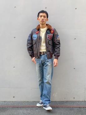 「アイテム（ミリタリージャケット）」を使った、マルケス・タクヤさん（メンズ・175cm・20代）の秋コーディネート