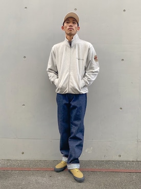 「AVIREX（アヴィレックス）のアイテム」を使った、マルケス・タクヤさん（メンズ・175cm）の秋コーディネート