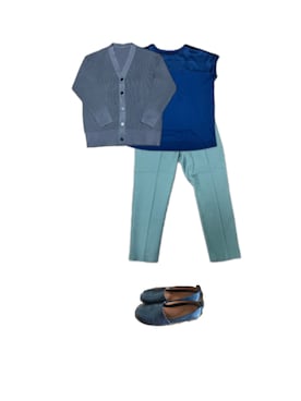 「GLOBAL WORK（グローバルワーク）のウツクシルエットテーパードパンツ/704417（その他パンツ、グリーン系）」を使った、uuy akirさん（レディース・149cm）の春コーディネート