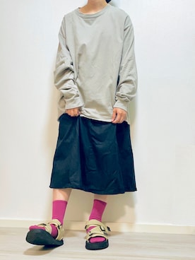 「古着屋のアイテム（Tシャツ/カットソー、ベージュ系）」を使った、つぅさん。さん（レディース・159cm）の夏コーディネート