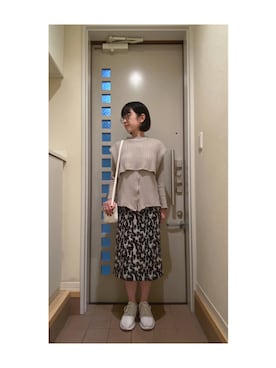 「koe（コエ）のアイテム（ニット/セーター）」を使った、Yum.iさん（レディース・160cm）の秋コーディネート