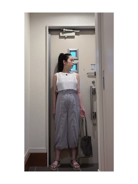 「ADAM ET ROPE'（アダムエロペ）のアイテム（タンクトップ）」を使った、Yum.iさん（レディース・160cm）の夏コーディネート