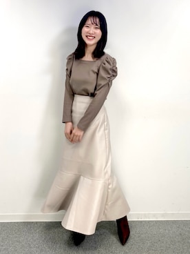 関まどか(気象予報士)さんのコーディネート