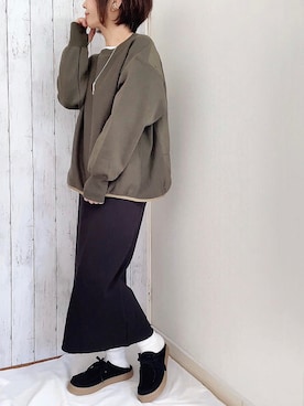 「アイテム（イヤーカフ、イエロー系）」を使った、めるもさん（レディース・158cm）の秋コーディネート