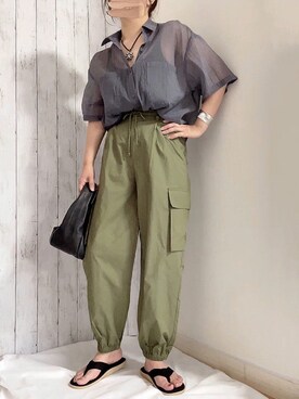 「petitcro（プティクロ）のpetitcro  ワイドバングル PCKB1901001（バングル/リストバンド）」を使った、めるもさん（レディース・158cm）の夏コーディネート