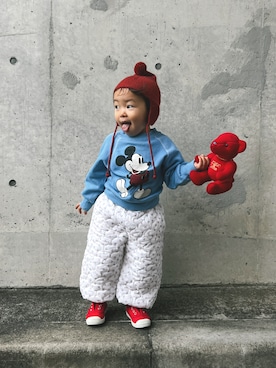 「Cienta（シエンタ）のアイテム（シューズ）」を使った、zeeeeenさん（キッズ・90cm）の春コーディネート