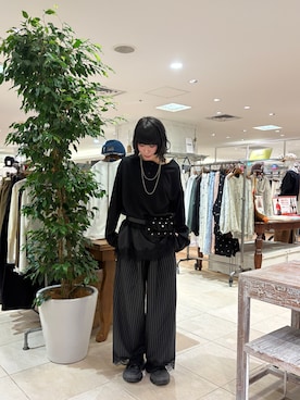 「CIAOPANIC TYPY（チャオパニックティピー）のアイテム（アクセサリー）」を使った、コウメさん（レディース・155cm）の秋コーディネート