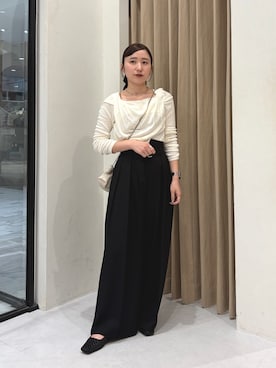 「CAPRICIEUX LE'MAGE（カプリシューレマージュ）のスクエアドレープT（Tシャツ/カットソー、ホワイト系）」を使った、ari___yamamotoさん（レディース・150cm）の秋コーディネート