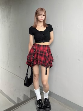 「tinkerend（ティンカーエンド）のHenley Neck Cropped T-shirt / ヘンリーネッククロップドTシャツ（Tシャツ/カットソー、ブラック系）」を使った、onxxqmさん（レディース・156cm）の夏コーディネート